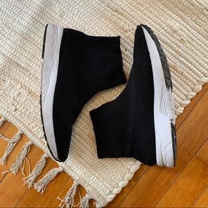 Steve Madden sneakers